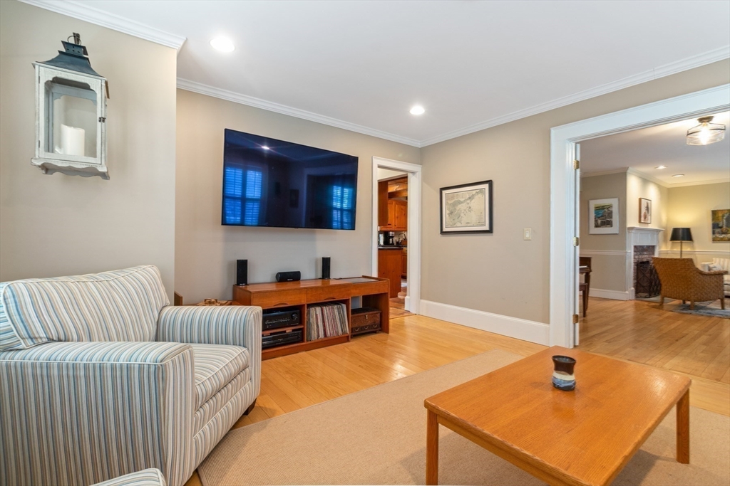 4 Risley Rd