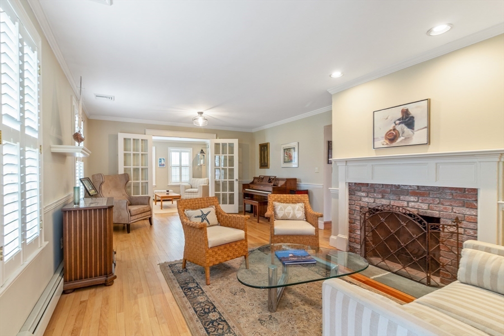 4 Risley Rd