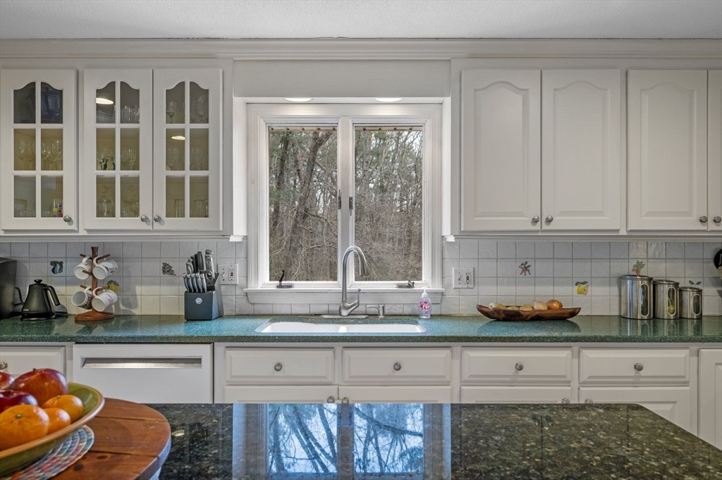6 Athena Cir