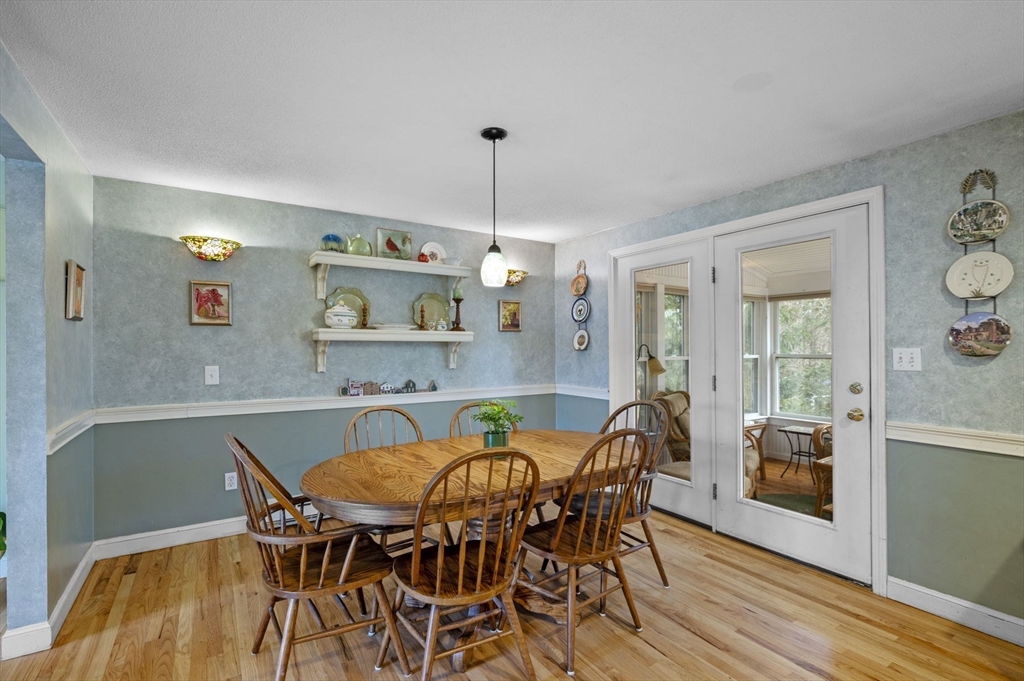 6 Athena Cir
