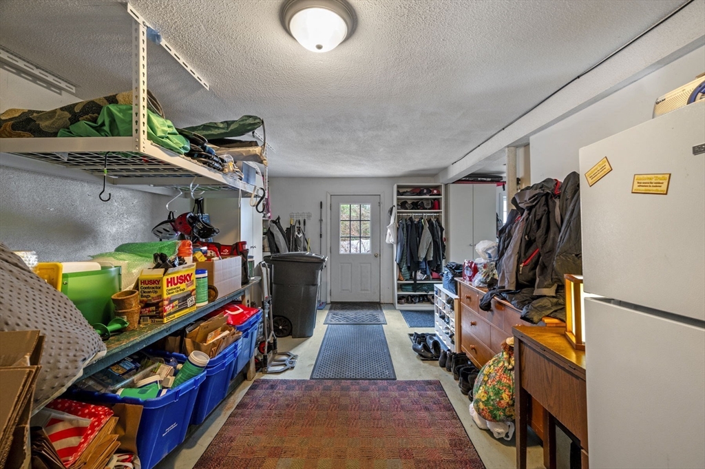 6 Athena Cir