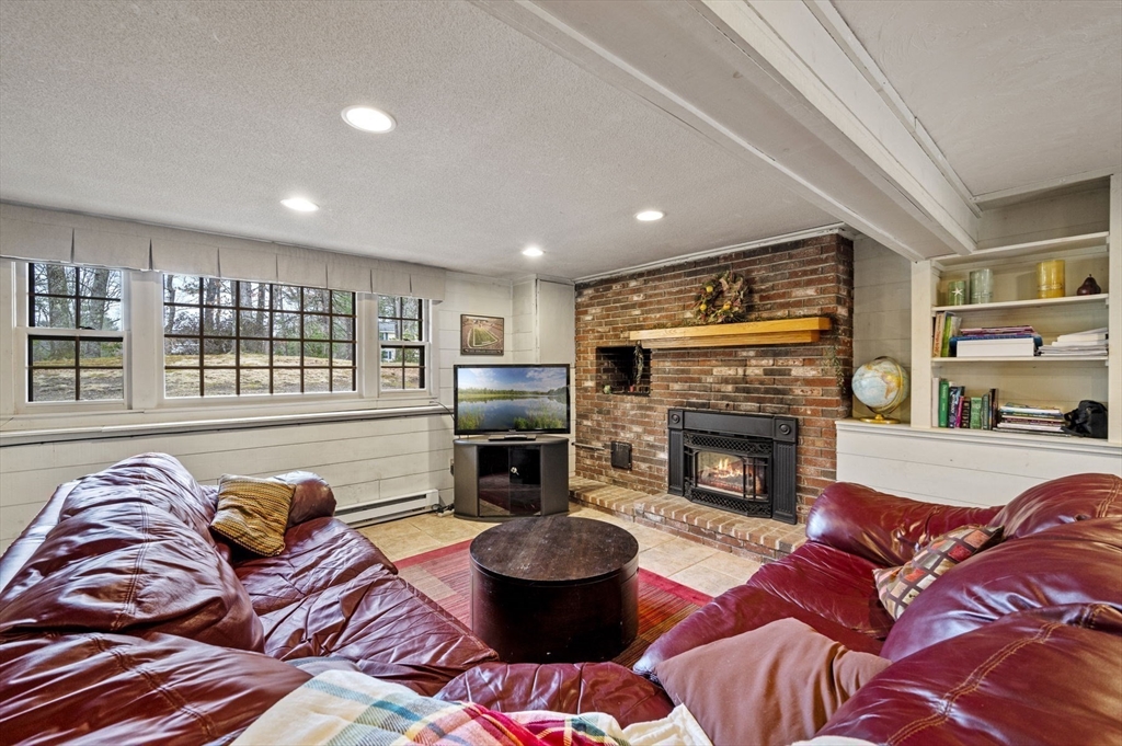 6 Athena Cir