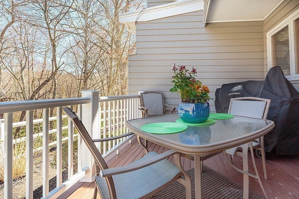 26 D Carnation Circle # D