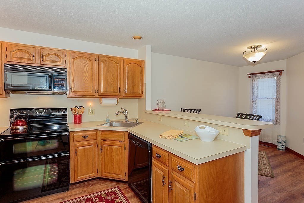 26 D Carnation Circle # D