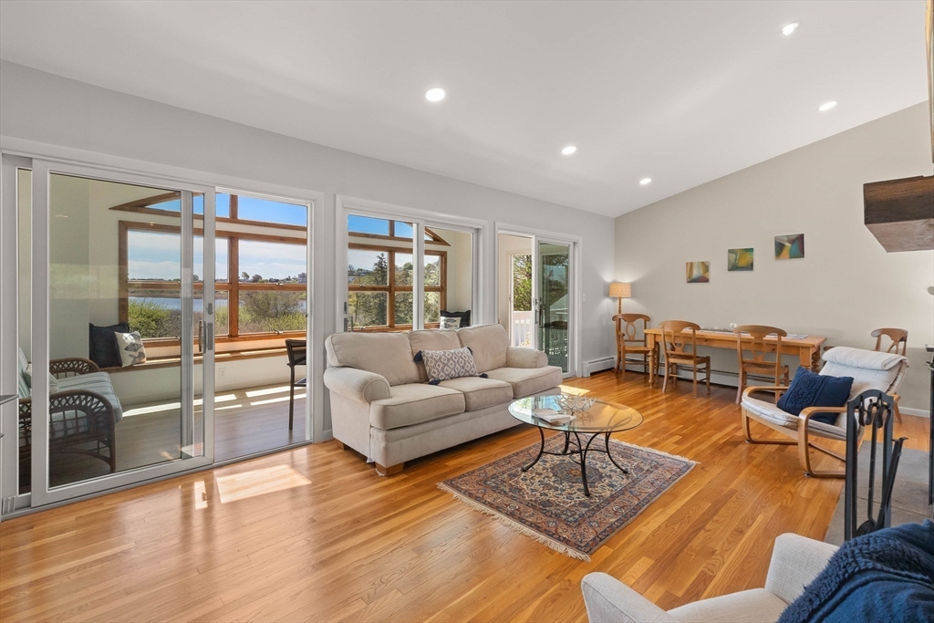 24 Clark Road