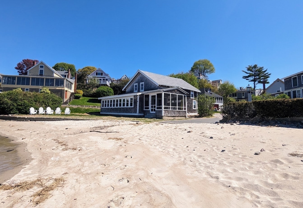 50 River Road