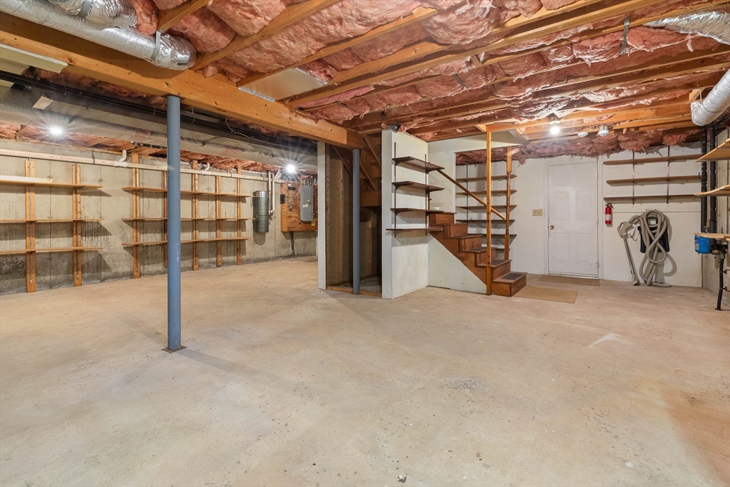 18 Sawmill Way