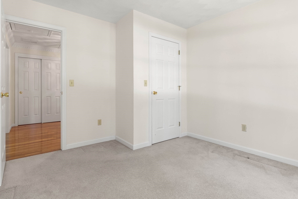 18 Sawmill Way