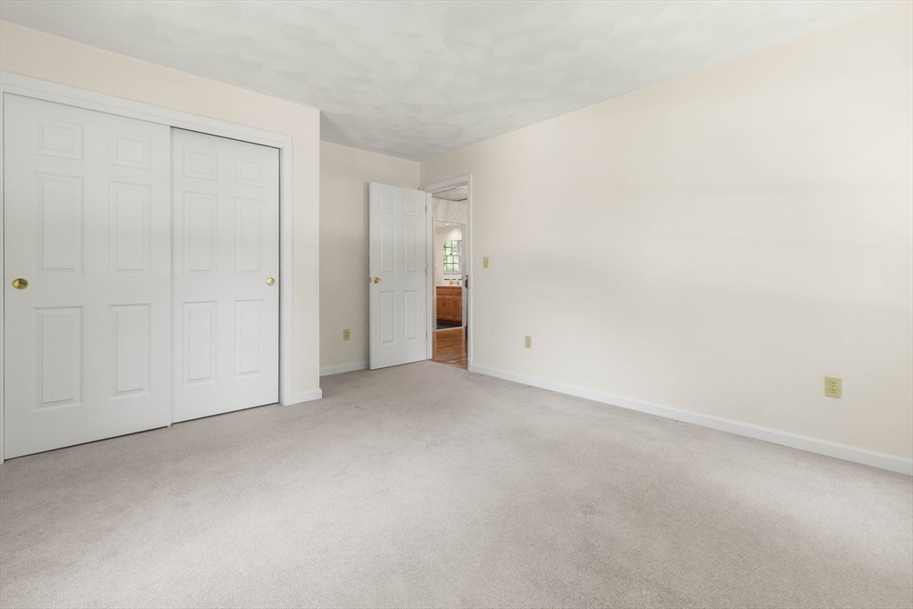 18 Sawmill Way