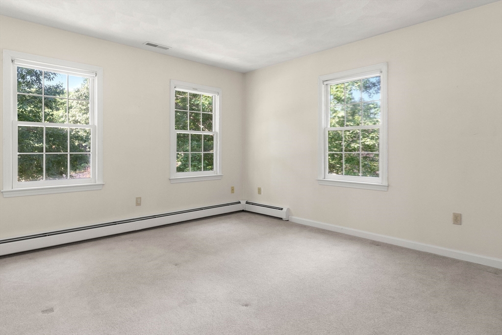 18 Sawmill Way