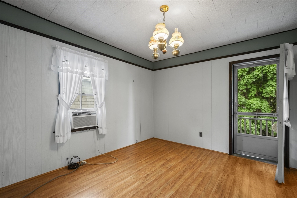 15 Skerry St