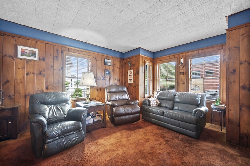 15 Skerry St