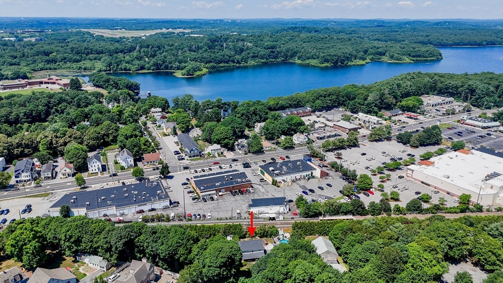 12-R Bayberry Ln