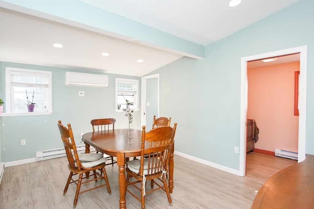 87A Crystal Ave