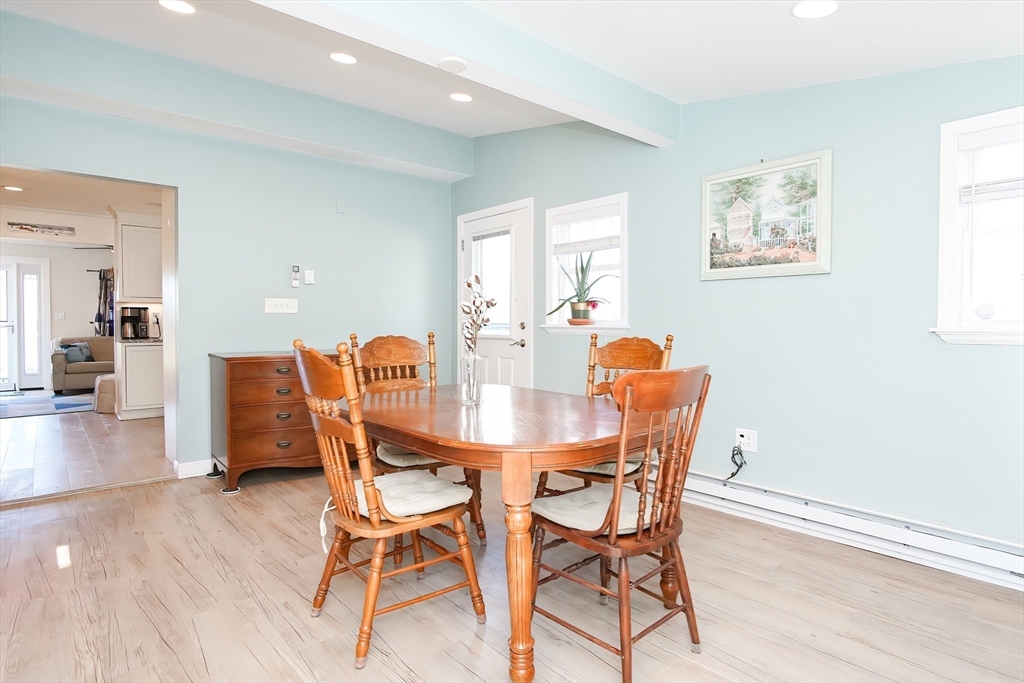 87A Crystal Ave