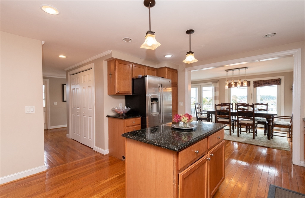 9 Bunker Hill Road
