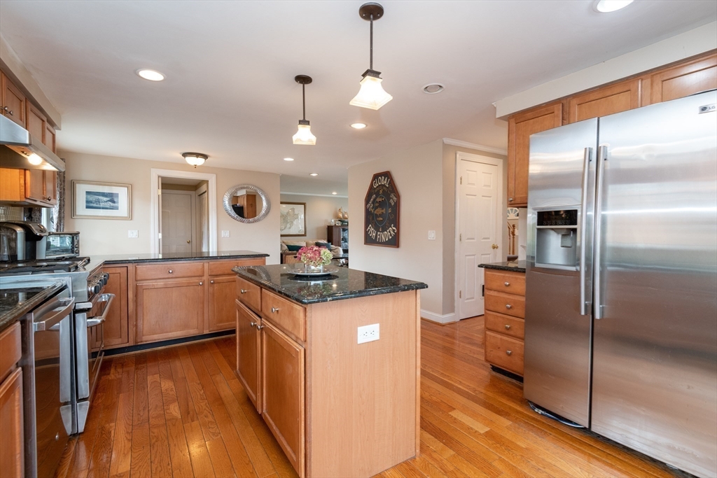 9 Bunker Hill Road