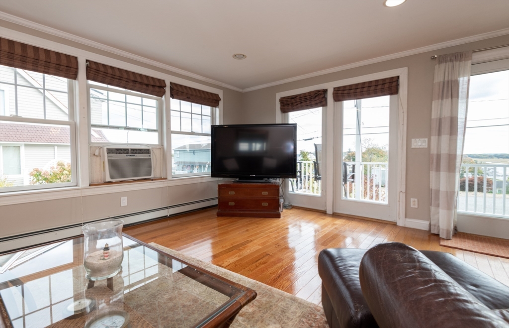 9 Bunker Hill Road