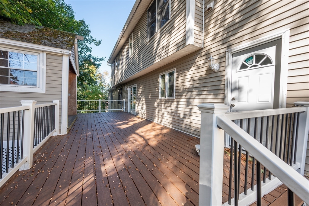 24 William Ave