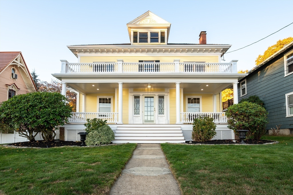 450 Lafayette St