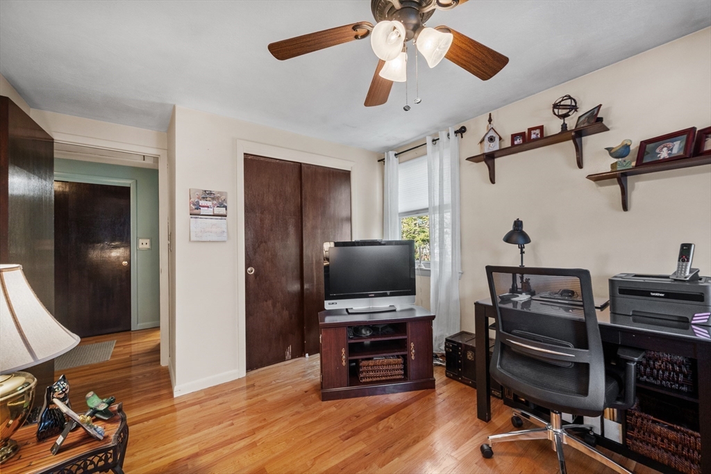 8-10 Stephanie Circle