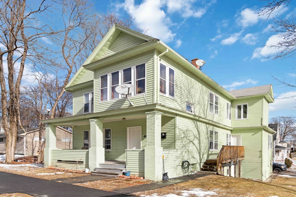 41 Eureka St