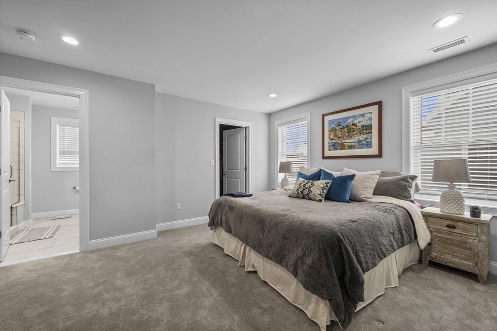 43 Osborne Hill Dr