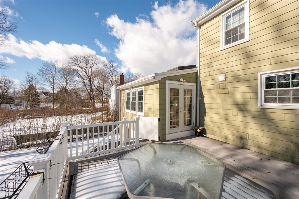 5 Orchard Ln