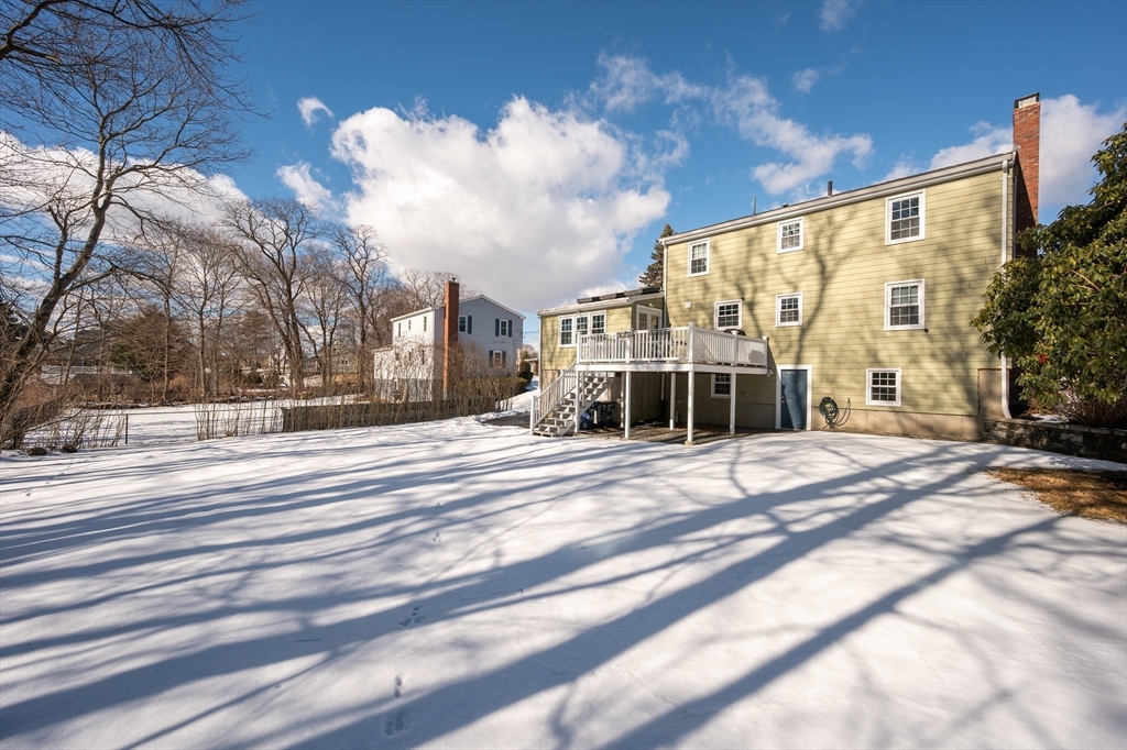 5 Orchard Ln