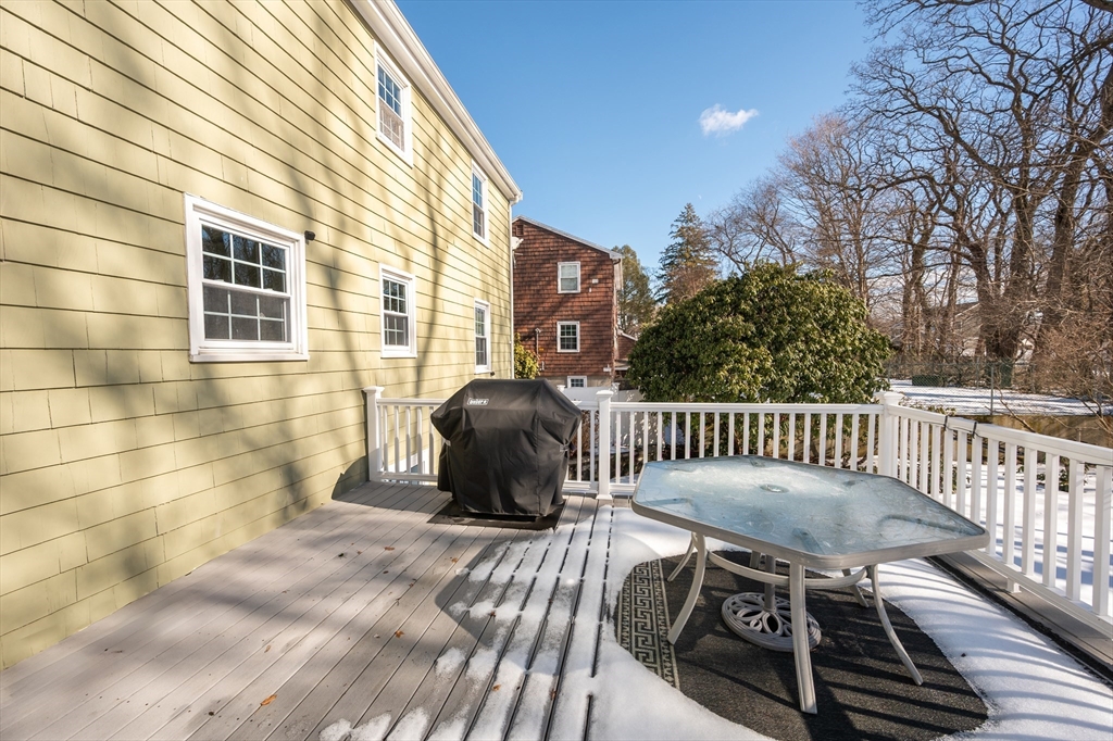 5 Orchard Ln
