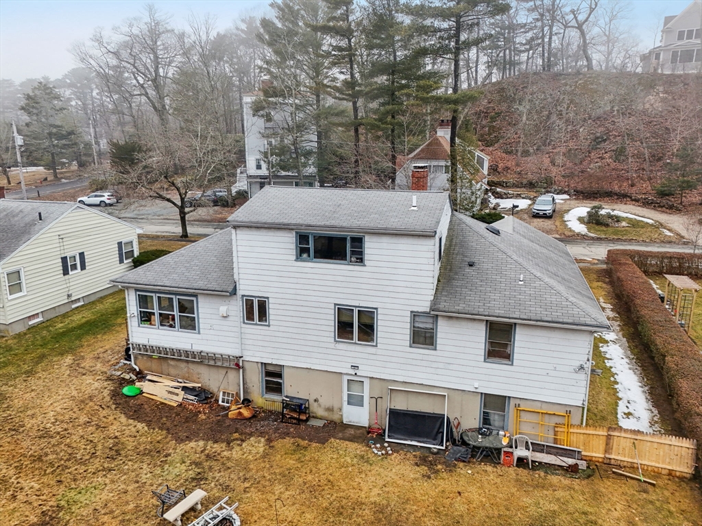33 Webster Ave
