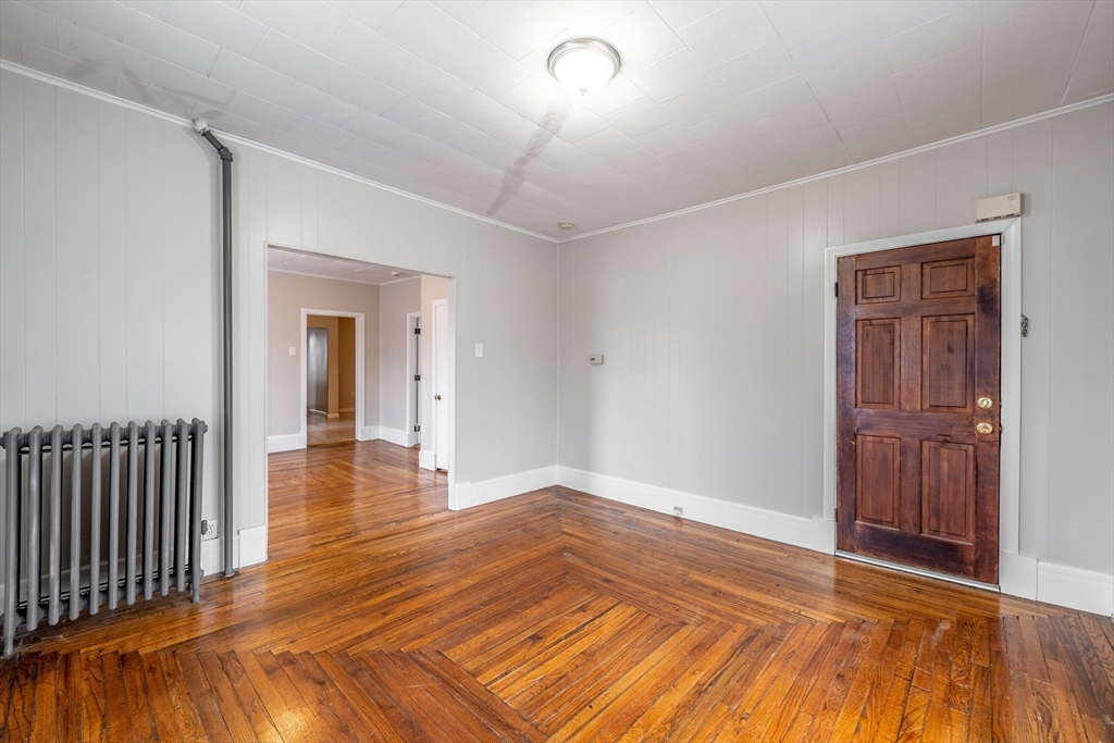 17 Griffin St # 1