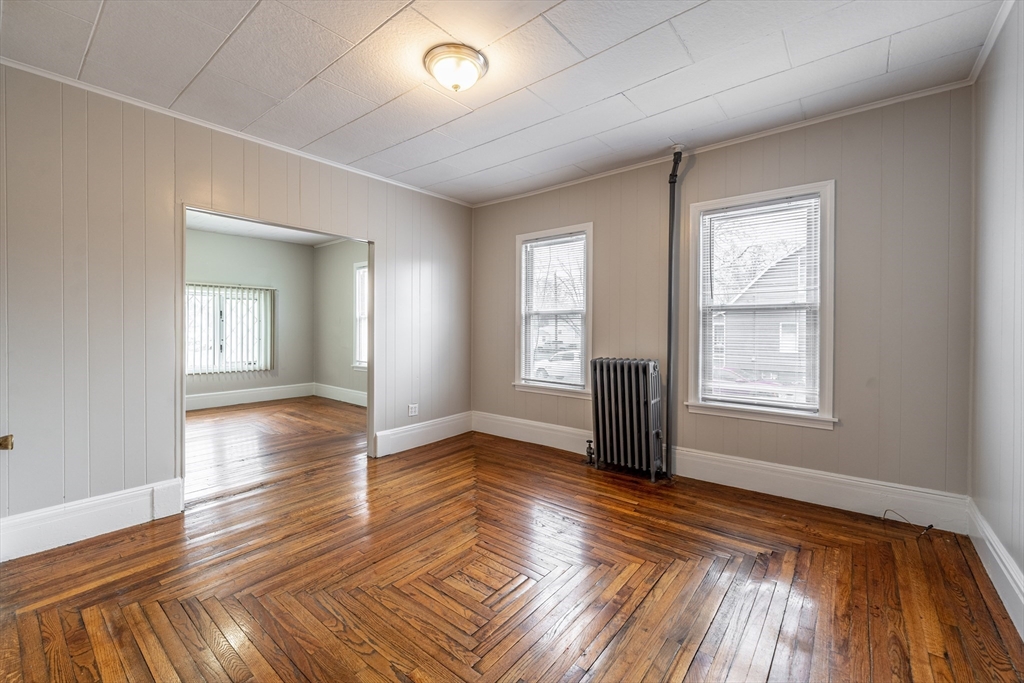 17 Griffin St # 1