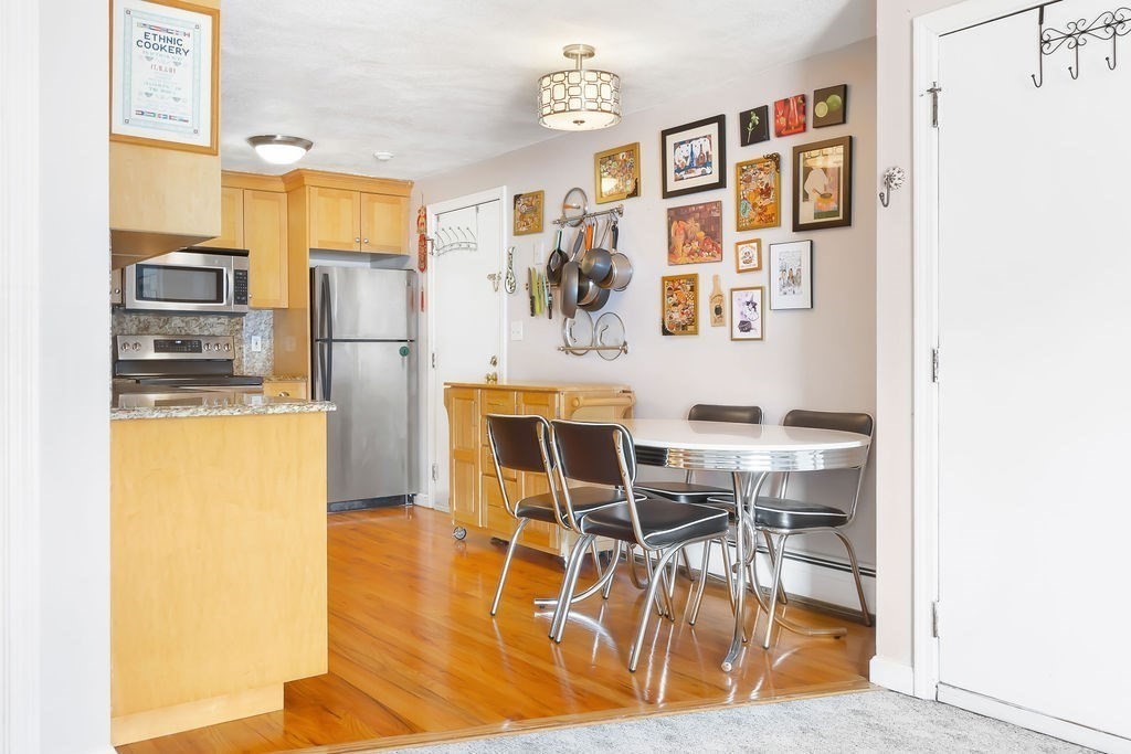 1235 N Shore Rd # 1B