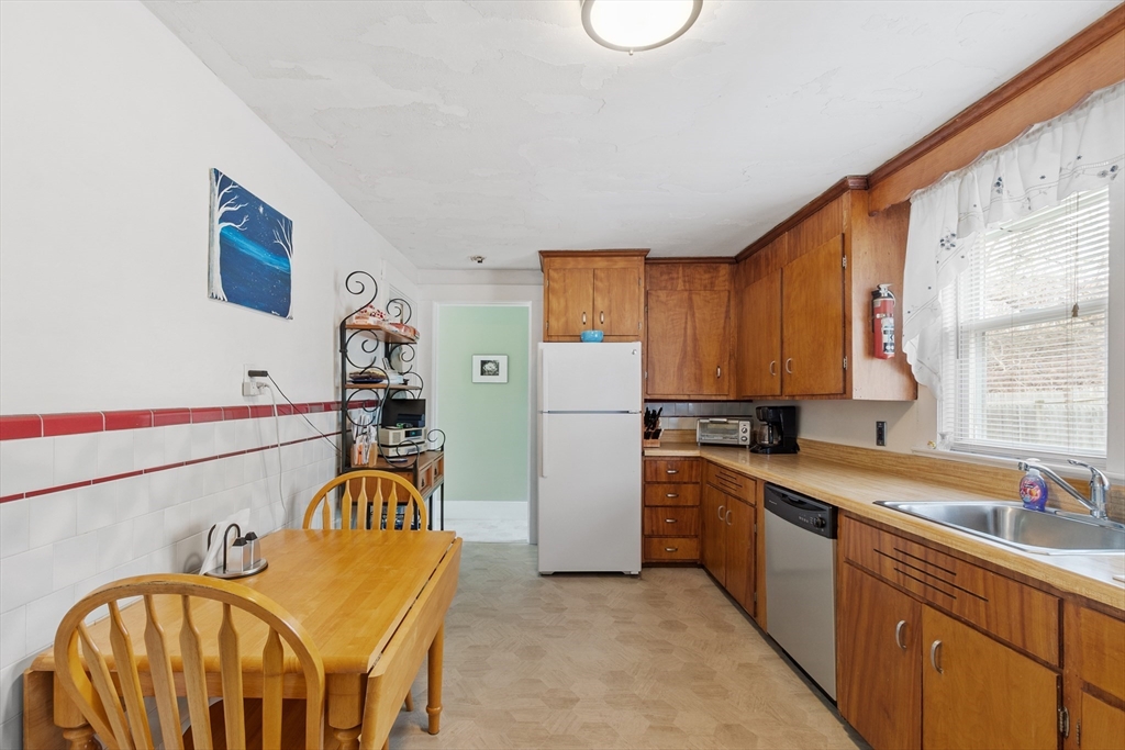 124R Highland Avenue