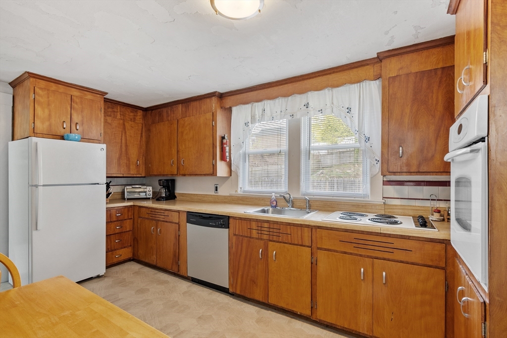 124R Highland Avenue