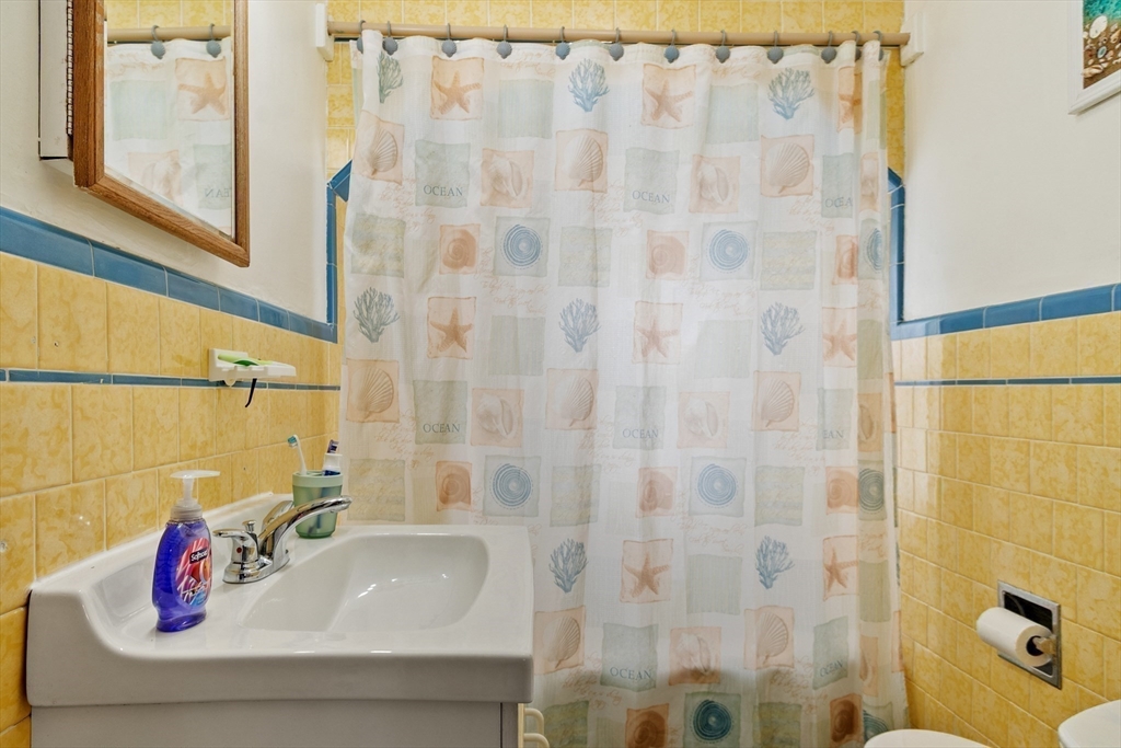 124R Highland Avenue