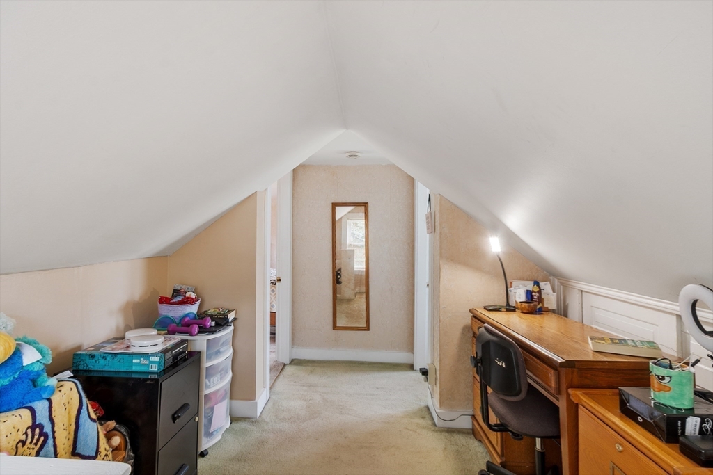 124R Highland Avenue