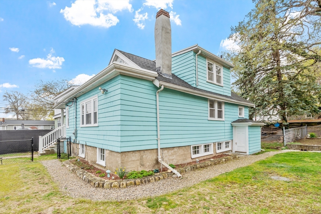 124R Highland Avenue