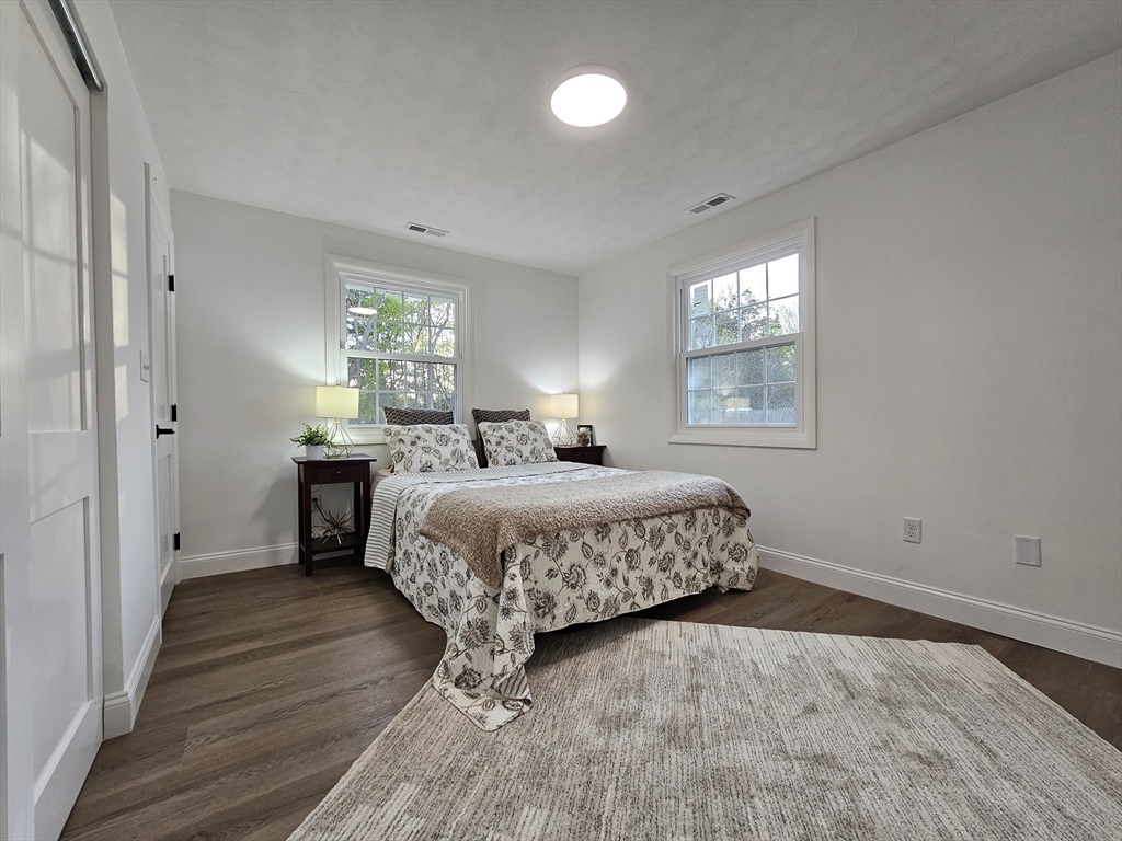 30 Sherwood Ave