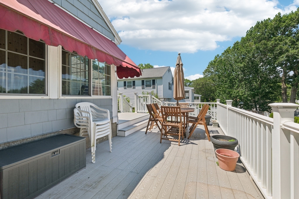 56 Conrad Rd