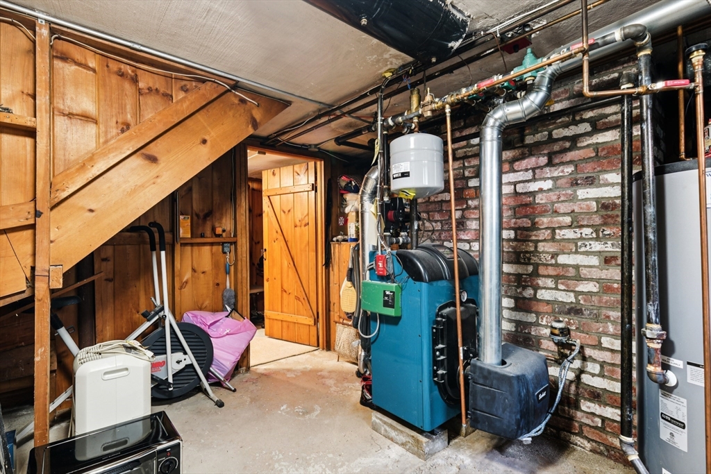 56 Conrad Rd