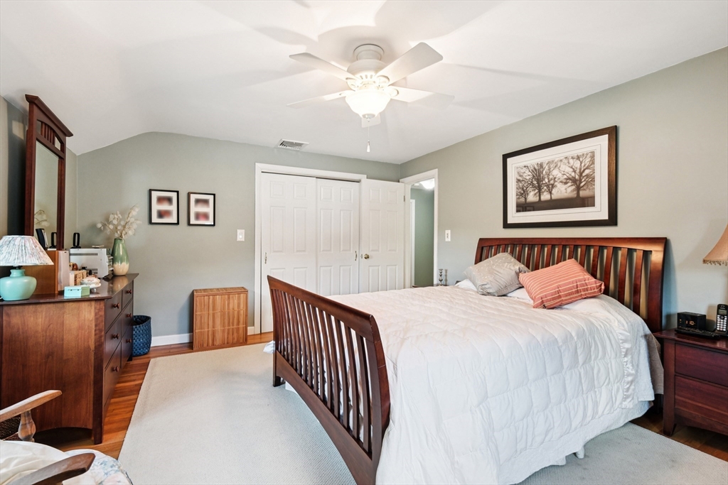 56 Conrad Rd