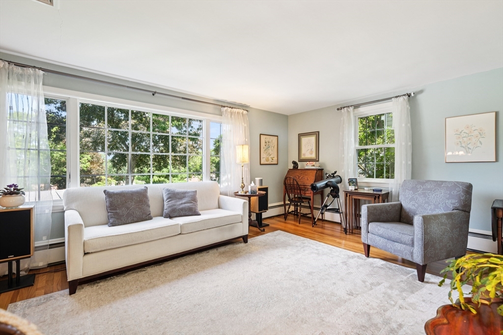 56 Conrad Rd