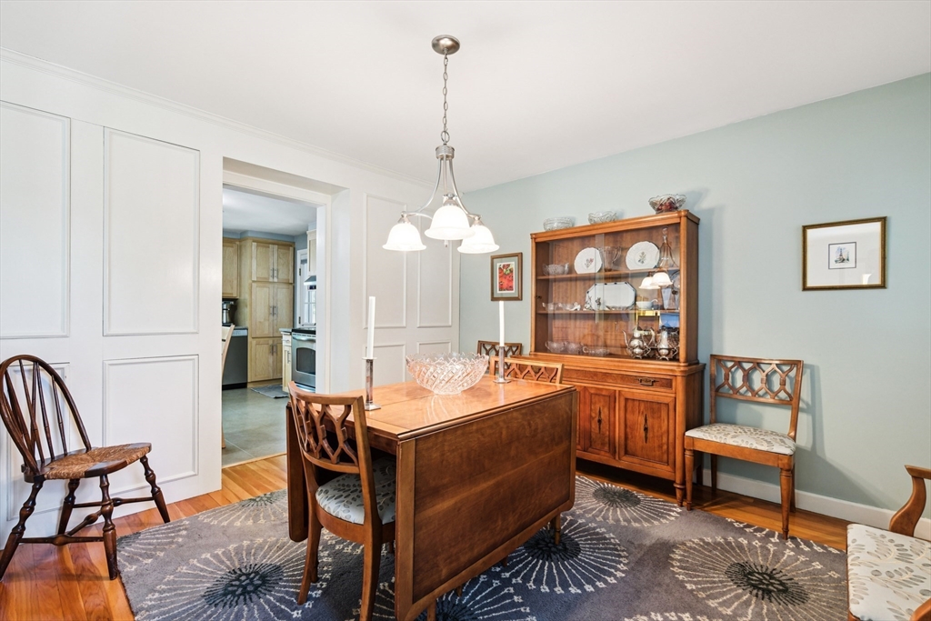 56 Conrad Rd