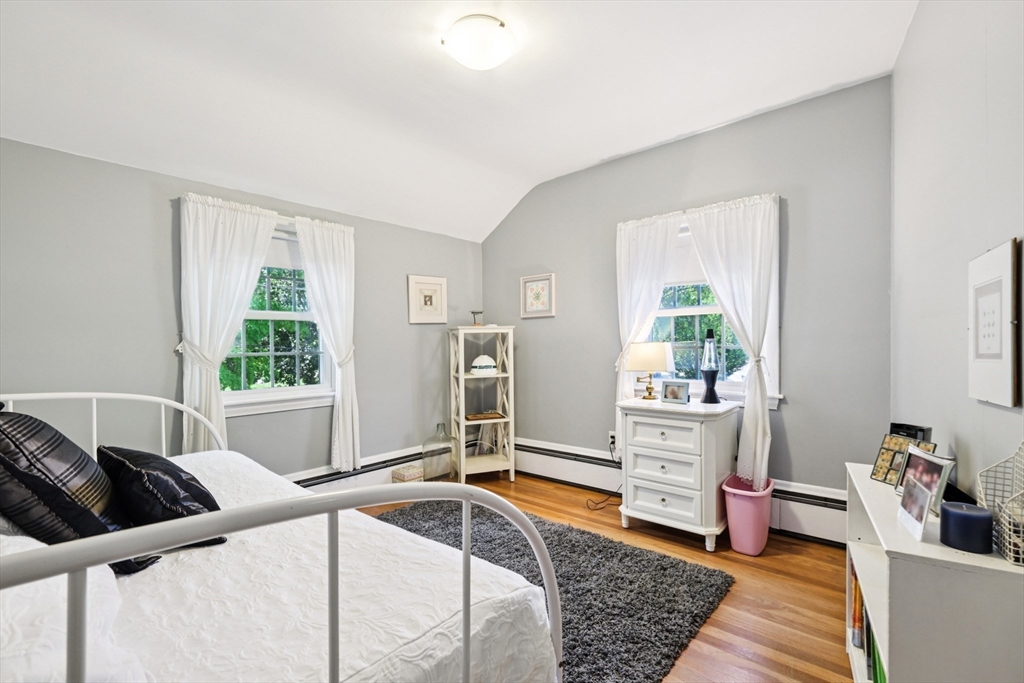 56 Conrad Rd