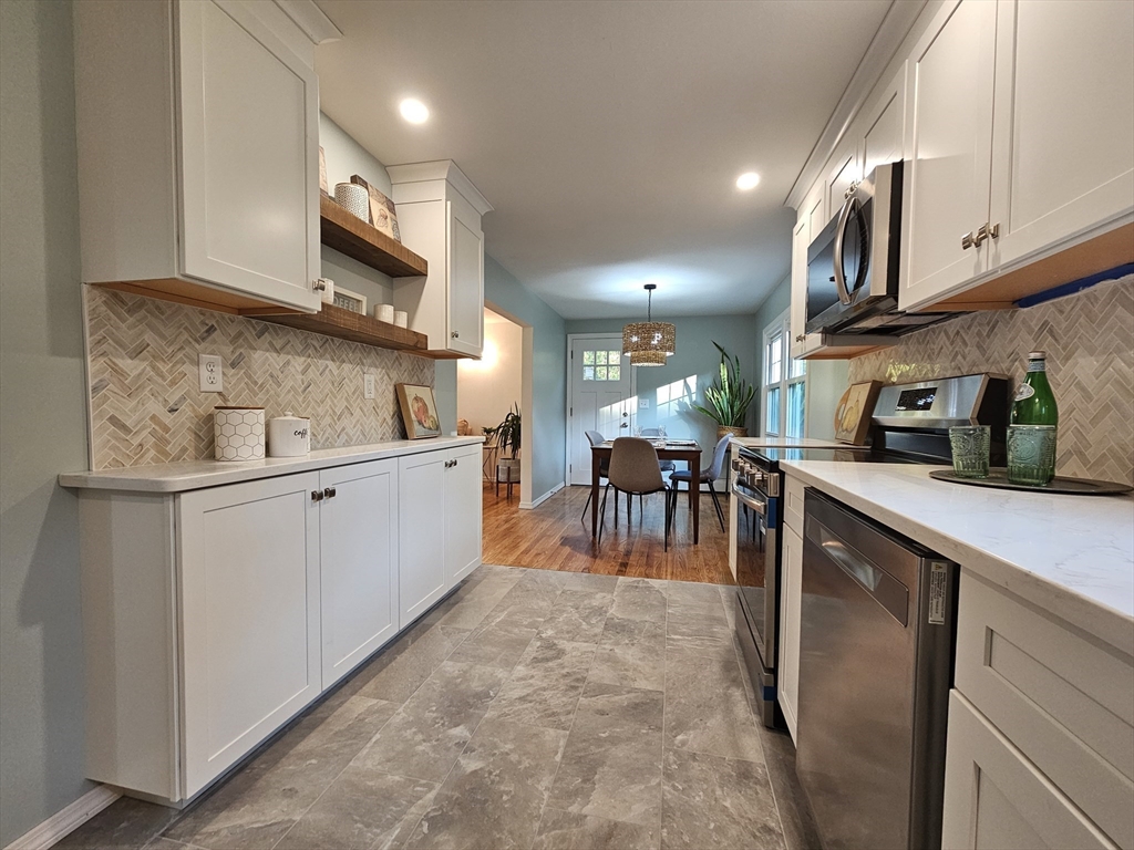 106 Folly Mill Road, Salisbury