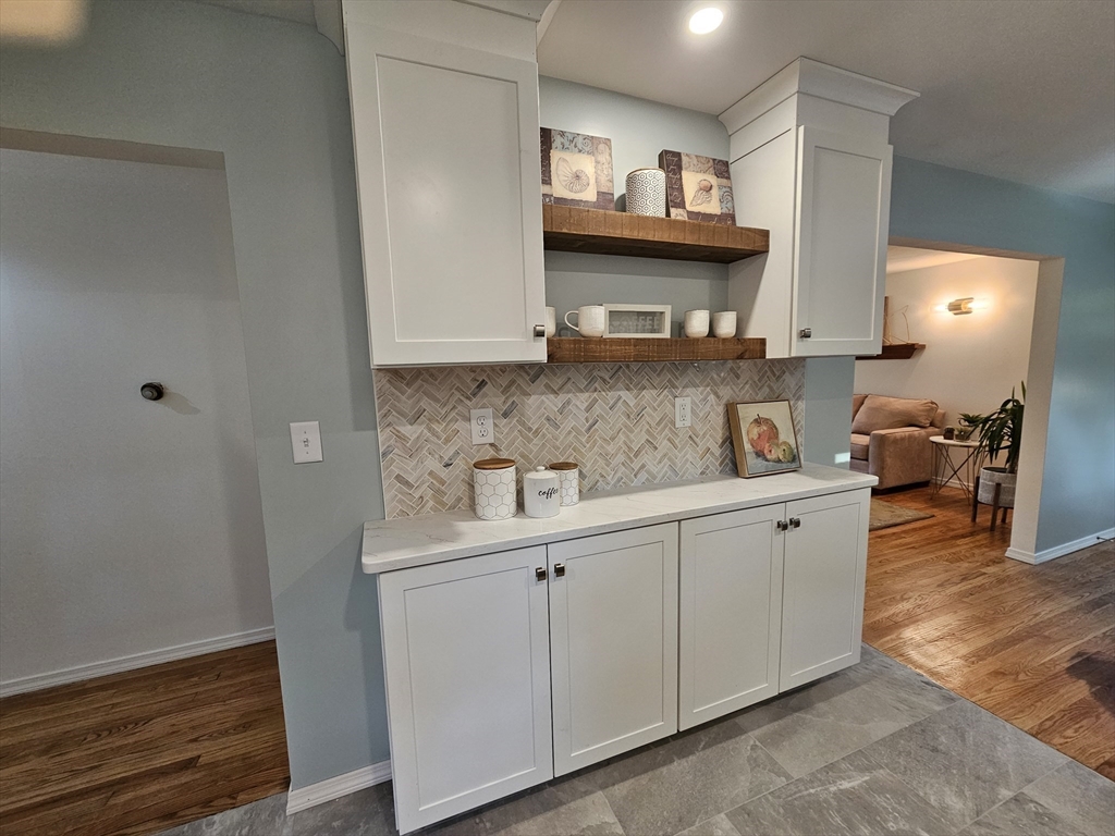 106 Folly Mill Road, Salisbury