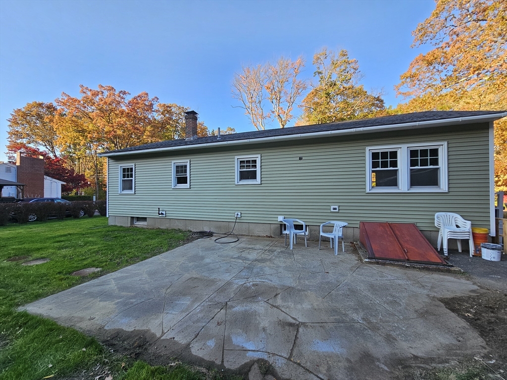 106 Folly Mill Road, Salisbury