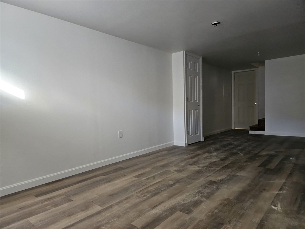 106 Folly Mill Road, Salisbury